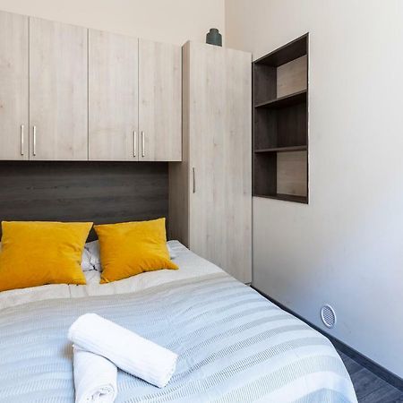 בודפשט Deluxe Downtown Home 2 Bedrm, 2 Bathrm מראה חיצוני תמונה